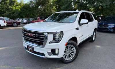 2021 GMC Yukon SLT