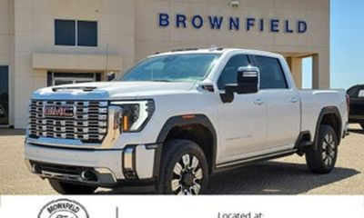 2024 GMC Sierra HD Denali