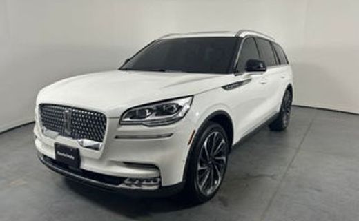 2026 Lincoln Aviator Base