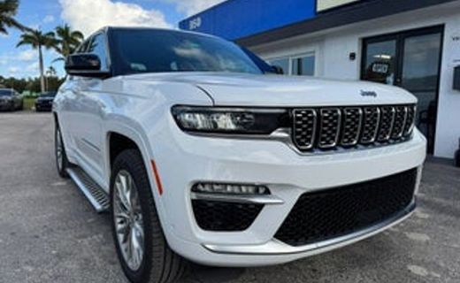 2024 Jeep Grand Cherokee Summit