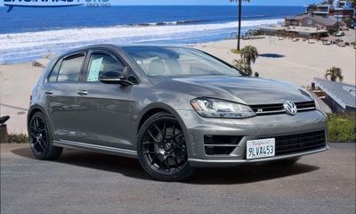 2015 Volkswagen Golf R