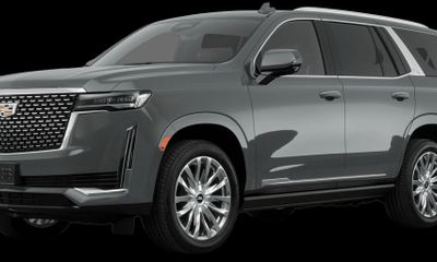 2024 Cadillac Escalade Luxury