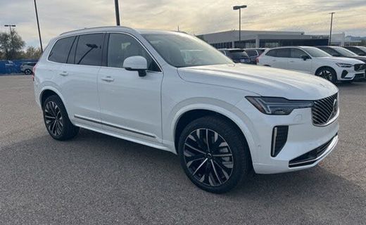 2026 Volvo XC90 Plus Bright