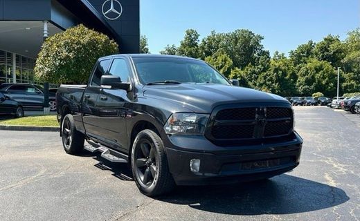 2018 Ram 1500 SLT