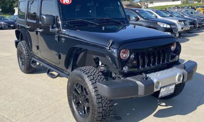 2016 Jeep Wrangler Sport