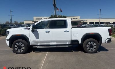 2026 GMC Sierra HD Denali