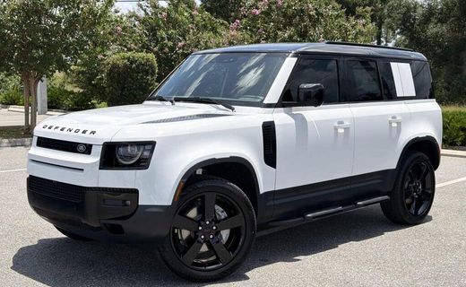 2026 Land Rover Defender 110 S