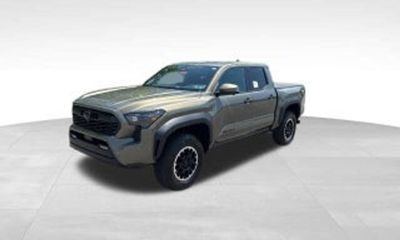 2026 Toyota Tacoma SR Xtracab
