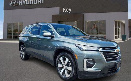 2023 Chevrolet Traverse LT