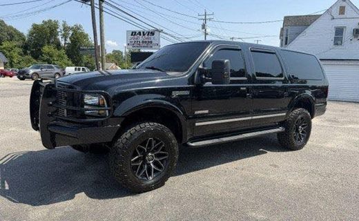 2004 Ford Excursion Limited