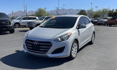 2016 Hyundai Elantra Standard W Style