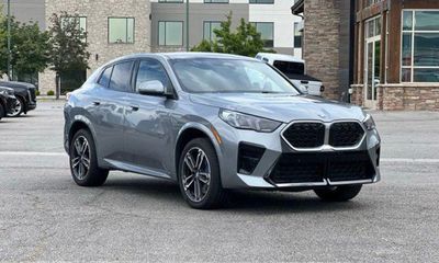 2025 BMW X2 xDrive28i