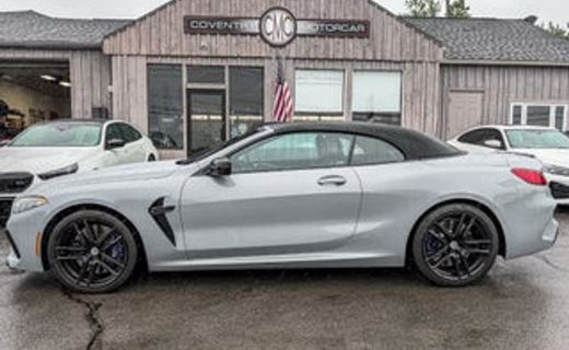 2023 BMW M8