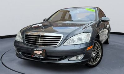 2009 Mercedes-Benz S-Class S550 4 Matic