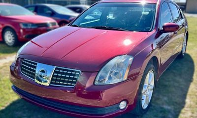 2005 Nissan Maxima