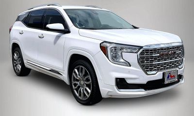 2022 GMC Terrain Denali