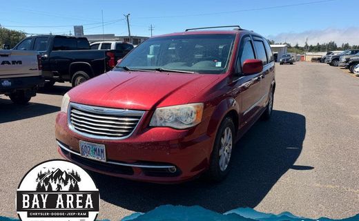 2014 Chrysler Town AND Country Touring