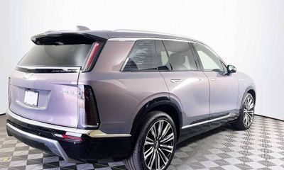 2026 Cadillac Vistiq Premium Luxury