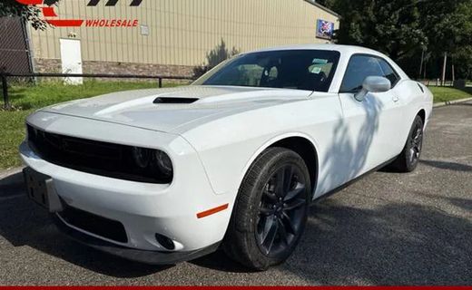 2022 Dodge Challenger SXT