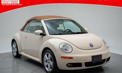 2006 Volkswagen Beetle W Package 2