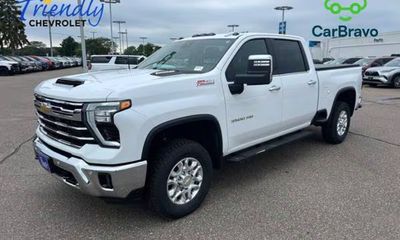 2025 Chevrolet Silverado HD LTZ