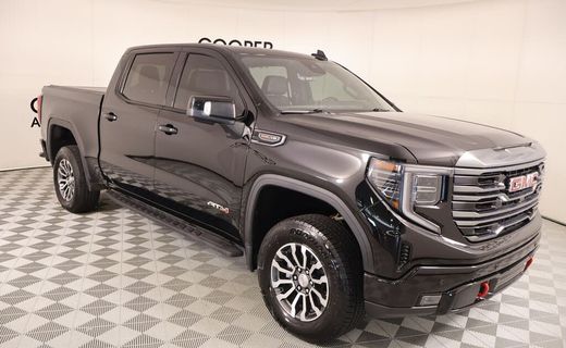 2023 GMC Sierra AT4