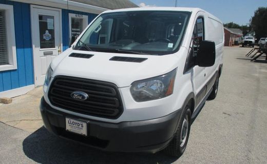 2017 Ford Transit LOW Roof