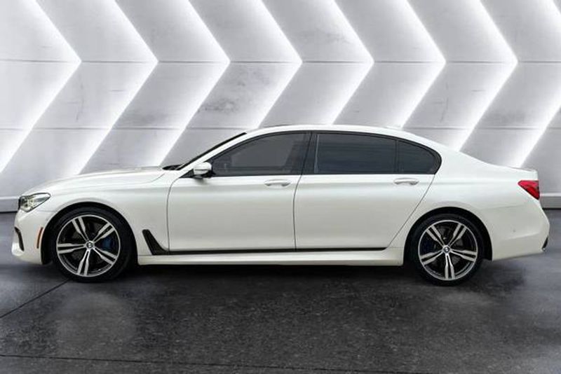 2018 Bmw 7 Series — a typically priced live listing