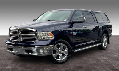 2016 Ram 1500 SLT