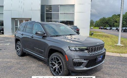 2022 Jeep Grand Cherokee Summit