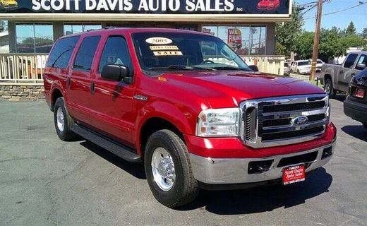 2005 Ford Excursion XLT