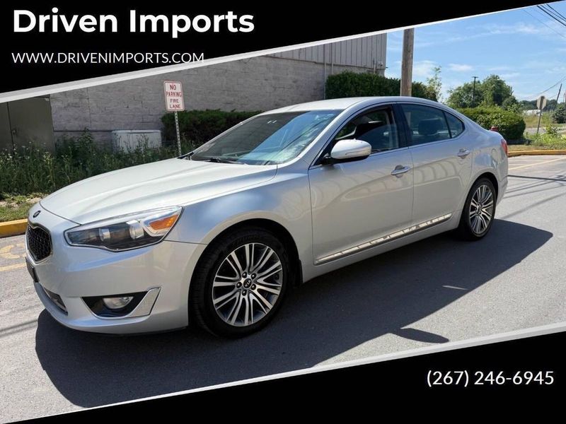 2016 Kia Cadenza — a typically priced live listing