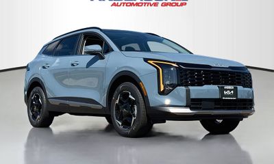 2027 Kia Sportage EX