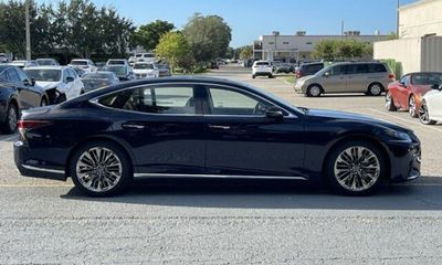 2020 Lexus LS 500 Core