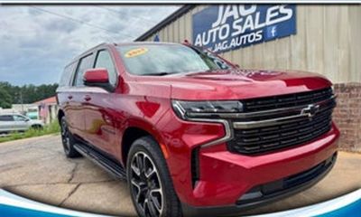 2022 Chevrolet Suburban RST