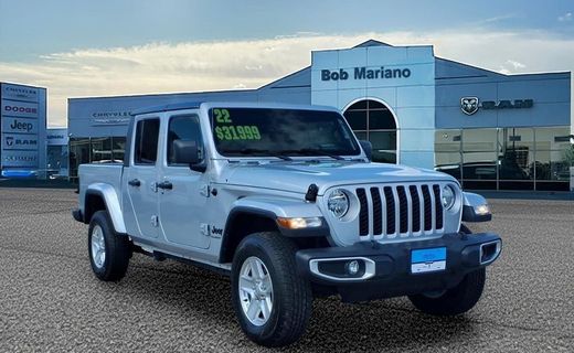 2022 Jeep Gladiator Sport