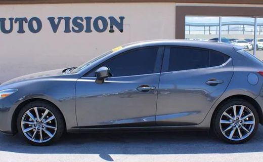 2018 Mazda MAZDA3 Grand Touring