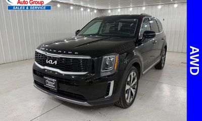 2022 Kia Telluride S