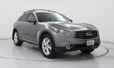 2014 Infiniti QX70 Standard
