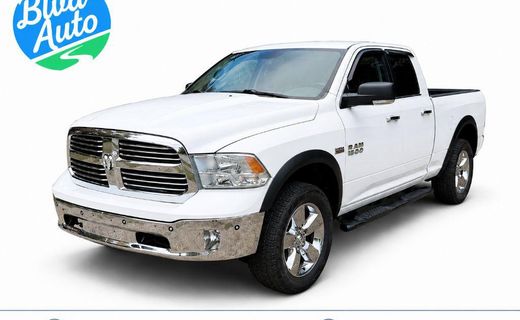 2017 Ram 1500 SLT