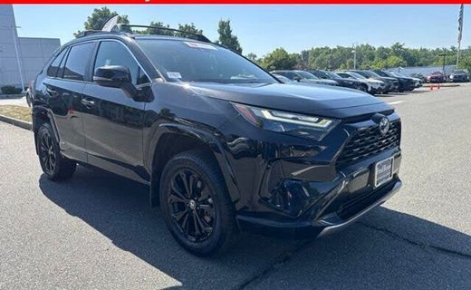 2022 Toyota RAV4 SE