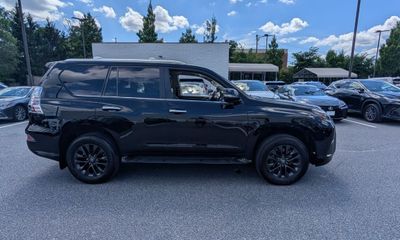 2023 Lexus GX 460 Premium