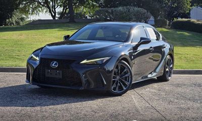 2023 Lexus IS 350 F Sport