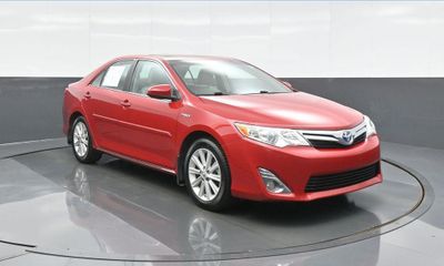 2014 Toyota Camry Hybrid