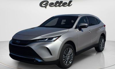 2023 Toyota Venza XLE