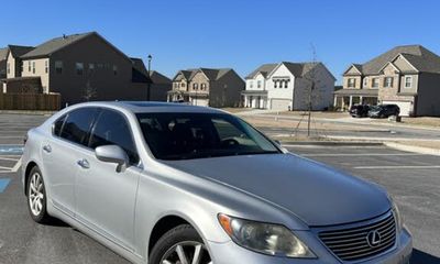2007 Lexus LS 460
