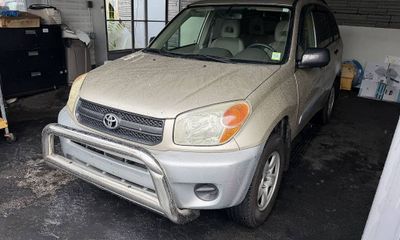 2005 Toyota RAV4 Base