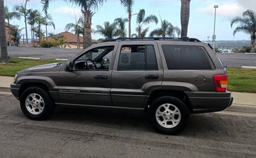 2000 Jeep Grand Cherokee Laredo