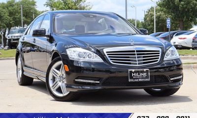 2012 Mercedes-Benz S-Class S550 4 Matic