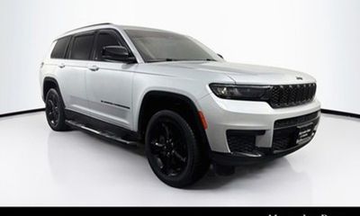 2022 Jeep Grand Cherokee L Laredo